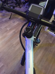 AoZSNc-UBdh1dhrwjZeplGJCR4HxTIxqr14b_nB3Y_Ym